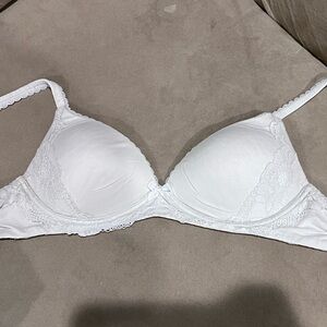 Victoria's Secret White Wireless Bra with Adjustable Straps